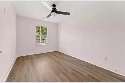 610 2nd North Street W, Summerville, SC 29483 - Photo 12