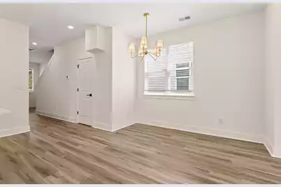 610 2nd North Street W, Summerville, SC 29483 - Photo 4