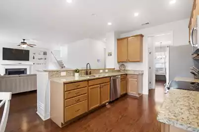 2607 Lohr Drive, Mount Pleasant, SC 29466 - Photo 10