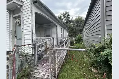 27 Nunan Street, Charleston, SC 29403 - Photo 2