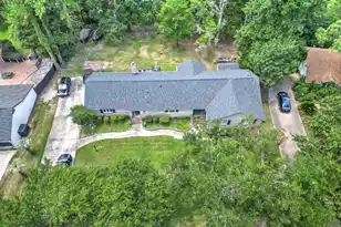 208 Shaftesbury Ln, Summerville, SC 29485 - Photo 4