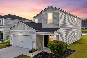476 Camellia Bloom Dr, Moncks Corner, SC 29461 - Photo 2