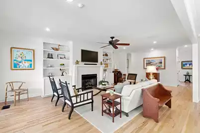 558 Island Walk E, Mount Pleasant, SC 29464 - Photo 8