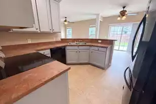 3037 Ellington Dr, Summerville, SC 29485 - Photo 18