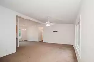 5823 Drayton St, Ravenel, SC 29470 - Photo 8