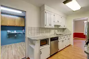 33 Paddlecreek Ave, Charleston, SC 29412 - Photo 6