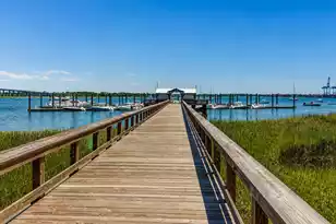 250 Seven Farms Drive, Charleston, SC 29492 - Photo 28