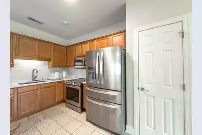 102 Manning Court, Summerville, SC 29485 - Photo 8