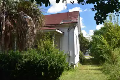 332 Church Street N, Florence, SC 29506 - Photo 2