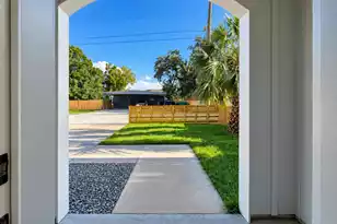1918 Clifton St, North Charleston, SC 29406 - Photo 4