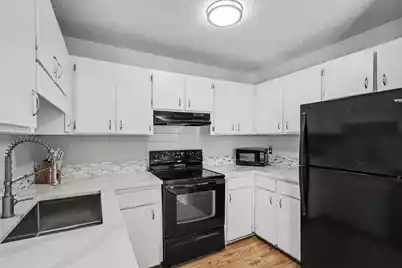 6221 Rolling Fork Road #H, North Charleston, SC 29406 - Photo 6