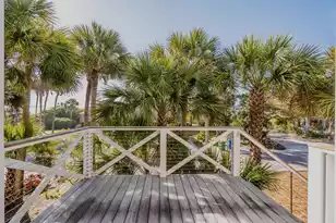 720 Ashley Ave W, Folly Beach, SC 29439 - Photo 18