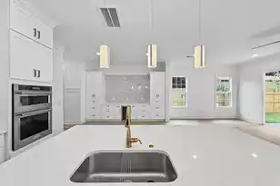5836 Beverly Dr, Hanahan, SC 29410 - Photo 12