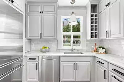 139 Tradd Street #Apt 1, Charleston, SC 29401 - Photo 14