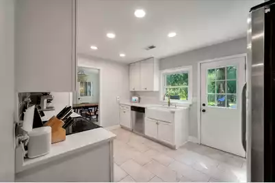 1325 Saint Clair Drive, Charleston, SC 29407 - Photo 10