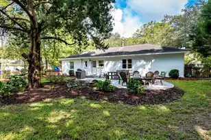 1325 St Clair Dr, Charleston, SC 29407 - Photo 26