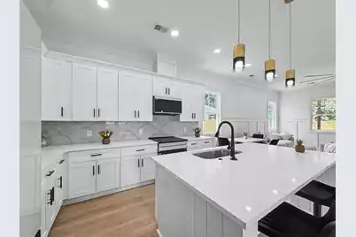 1914 Clifton Street, North Charleston, SC 29406 - Photo 10