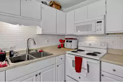 5031 Chateau Avenue, North Charleston, SC 29405 - Photo 8