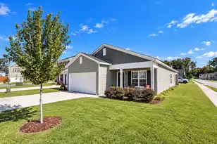 45 Cedarwood St, Beaufort, SC 29906 - Photo 1