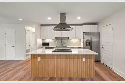 1115 Shadow Drive S, Mount Pleasant, SC 29464 - Photo 10