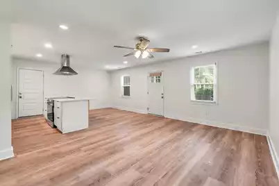 1115 Shadow Drive S, Mount Pleasant, SC 29464 - Photo 8