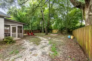 1115 Shadow Dr S, Mount Pleasant, SC 29464 - Photo 26