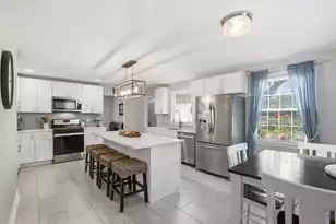 2388 Erskine Ave, Charleston, SC 29414 - Photo 14