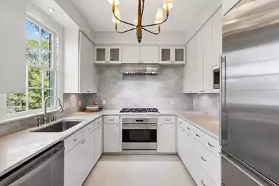 19 Gadsden Street, Charleston, SC 29401 - Photo 30