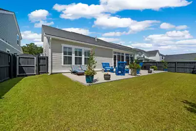 129 Medford Street, Summerville, SC 29486 - Photo 4