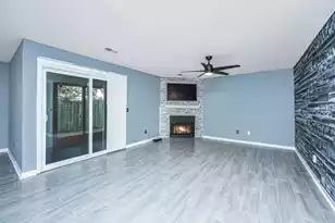 403 Greenmeadow Dr, Goose Creek, SC 29445 - Photo 4