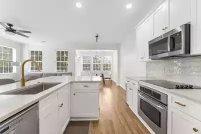 3472 Claremont Street, Mount Pleasant, SC 29466 - Photo 2