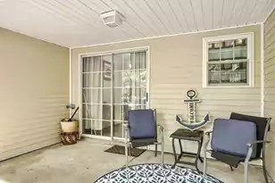 8056 Shadow Oak Dr, North Charleston, SC 29406 - Photo 2