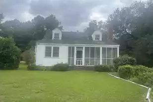 8727 Old State Rd, Holly Hill, SC 29059 - Photo 1