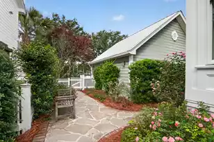 109 Shipwright St, Charleston, SC 29492 - Photo 50