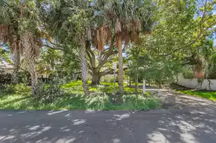 1718 Middle St, Sullivans Island, SC 29482 - Photo 22