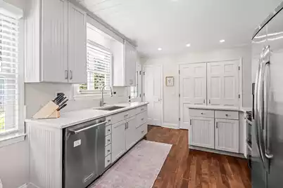 1418 Inland Creek Way, Mount Pleasant, SC 29464 - Photo 8