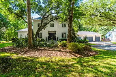 371 Live Palmetto Bluff, Mount Pleasant, SC 29464 - Photo 2