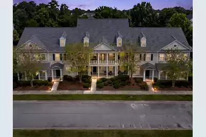 2392 Kings Gate Lane #303, Mount Pleasant, SC 29466 - Photo 2