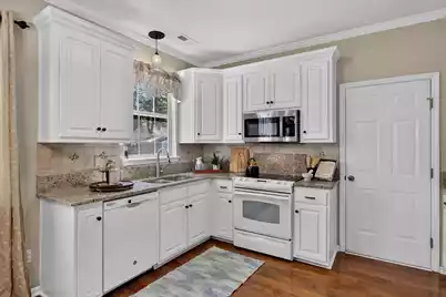111 Bonneau Court, Summerville, SC 29485 - Photo 6