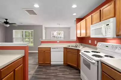 903 Yellow Hawthorn Circle, Summerville, SC 29483 - Photo 12