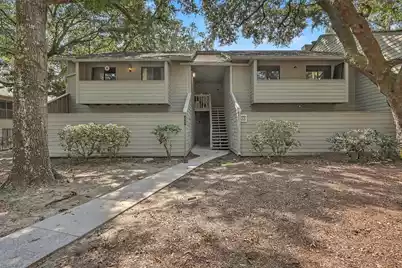 1203 Village Creek Lane #4, Mount Pleasant, SC 29464 - Photo 1