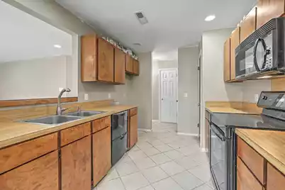1203 Village Creek Lane #4, Mount Pleasant, SC 29464 - Photo 8