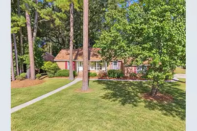 400 Stratford Drive, Summerville, SC 29485 - Photo 1