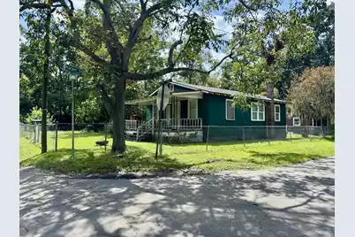 5067 Railroad Avenue, North Charleston, SC 29406 - Photo 2