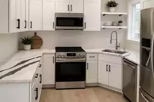 4228 Oakridge Dr, North Charleston, SC 29418 - Photo 4