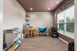 211 Shadybrook Dr, Summerville, SC 29486 - Photo 6