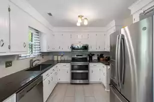 222 Mohican Cir, Summerville, SC 29483 - Photo 20