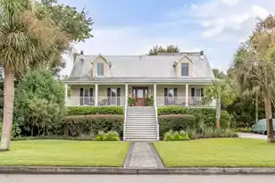 1655 Middle St, Sullivans Island, SC 29482 - Photo 2