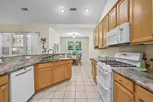 2113 Baldwin Park Dr, Mount Pleasant, SC 29466 - Photo 14
