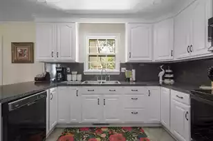 1652 Boone Hall Dr, Charleston, SC 29407 - Photo 10